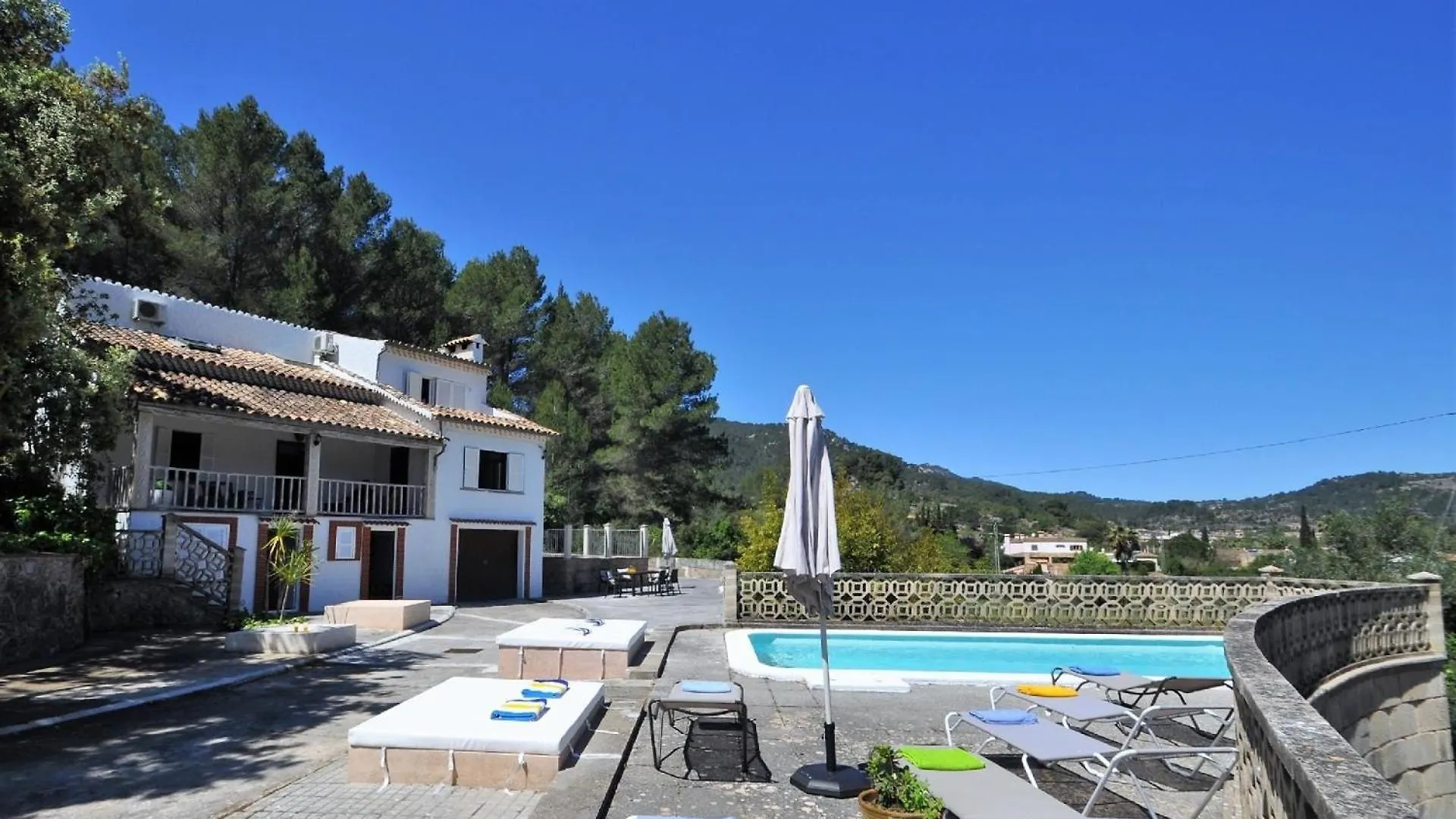 Ferienhaus Mit Privatpool Fuer 6 Personen Ca 136 Qm In Esporles, Mallorca Westkueste Von Mallorcaの連絡先